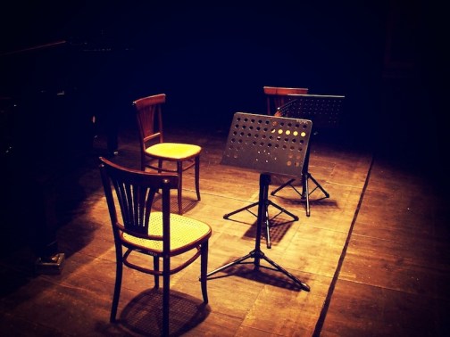 Music_When_The_Lights_Go_Out